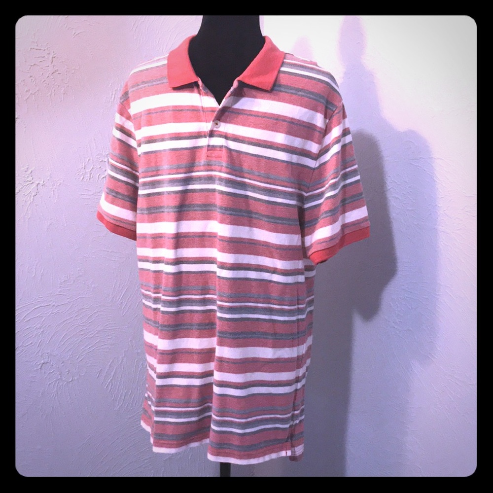 NWOT GAP Men’s two button polo